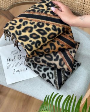 شال پلنگی کارلو